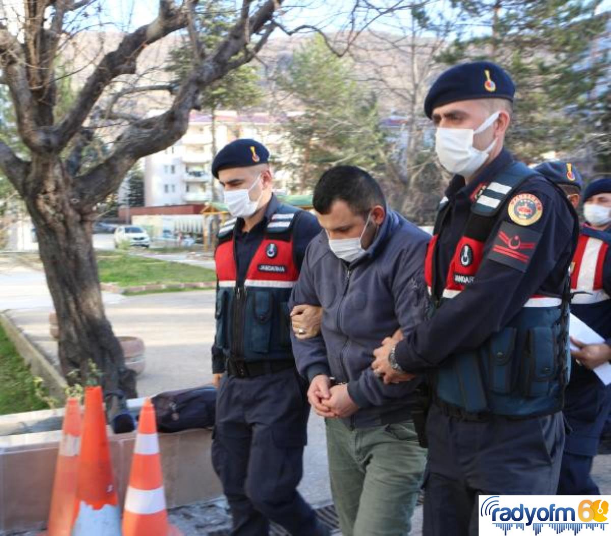 Son dakika: Eski uzman çavuş, eşini koruyan jandarmalarla çatıştı; 1 astsubay yaralı (2)