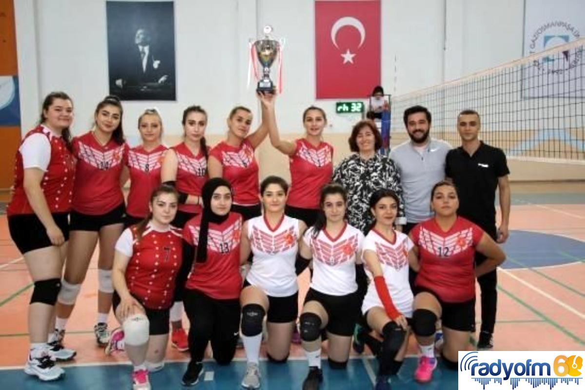 Son dakika haber… NEVÜ Kadın Voleybol Takımı 1. Lig’e Yükseldi