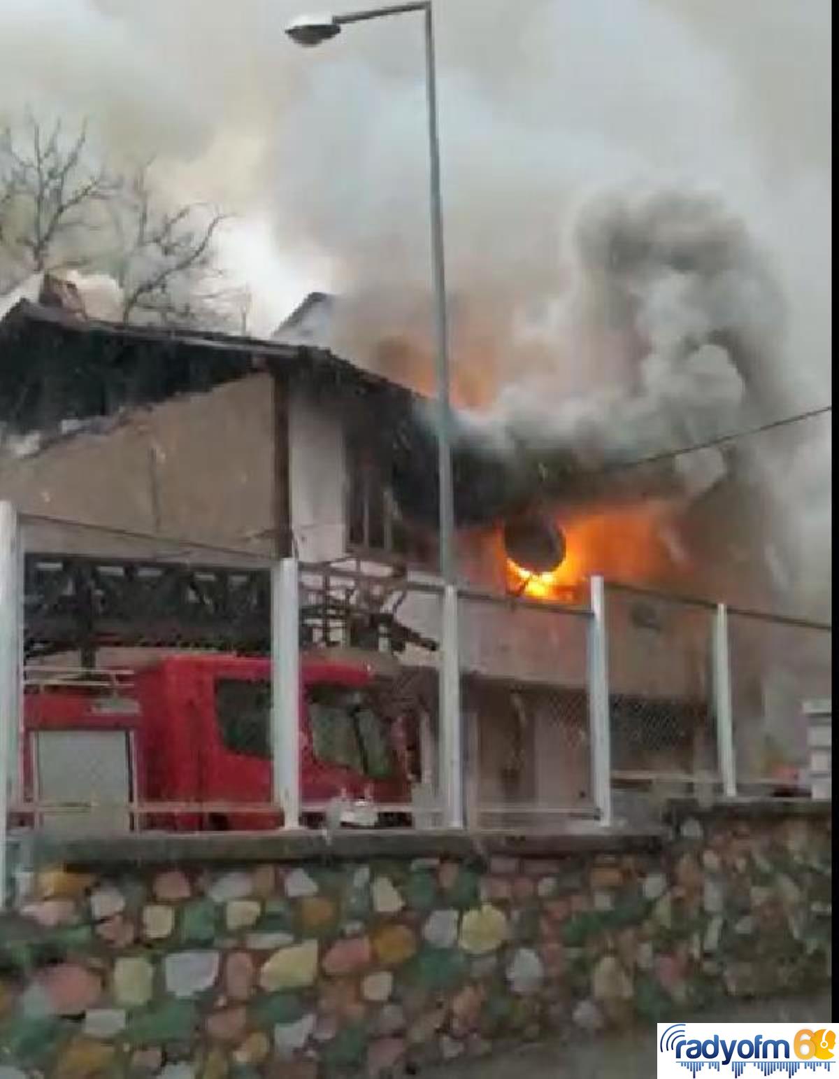 Tokat’ta iki katlı müstakil evde soba yangını