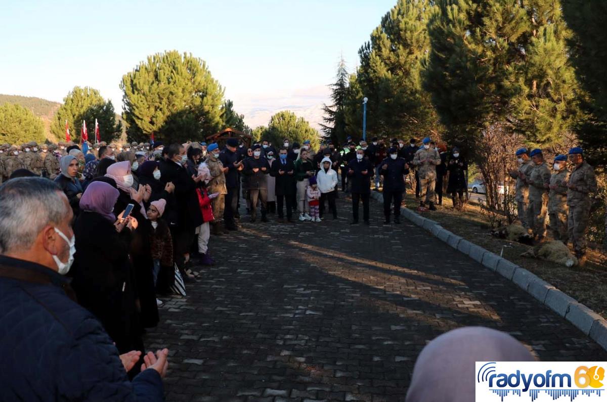 Tokat’ta “Kurtlar” taburundaki komandolar dualarla El-Bab’a uğurlandı