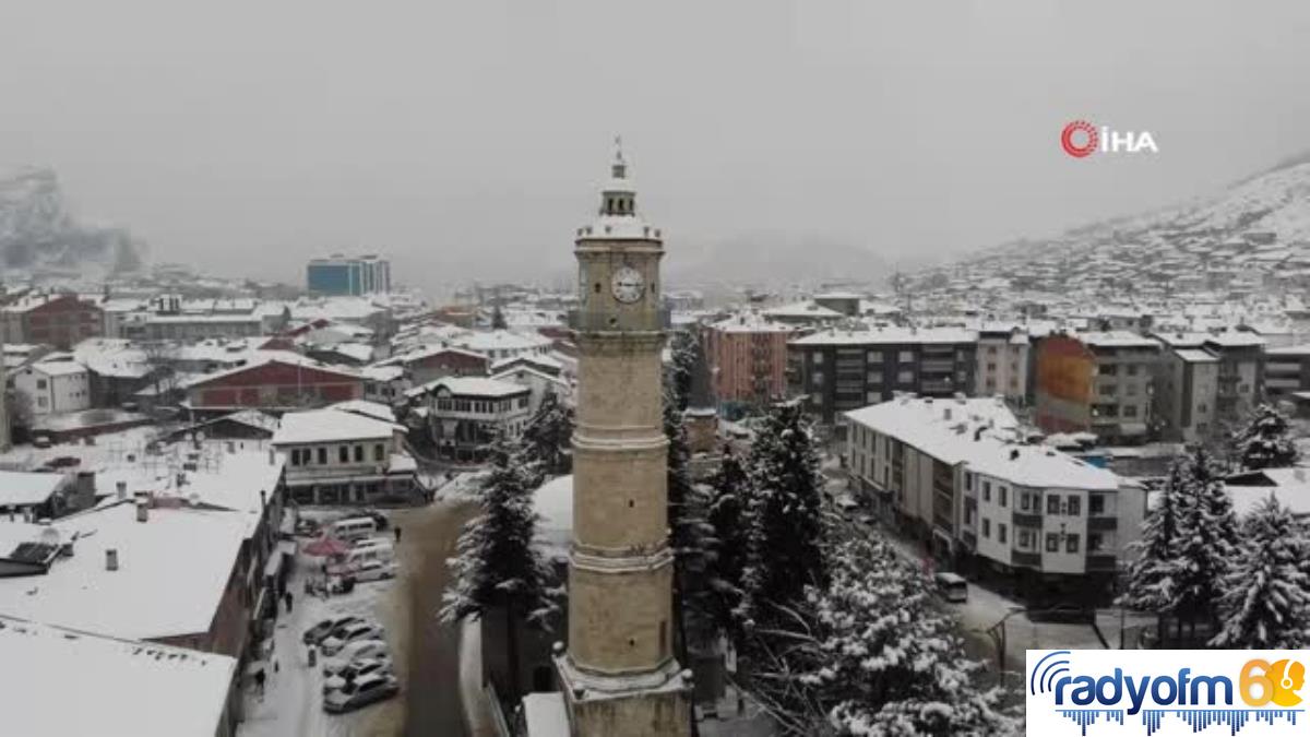 Beyaza bürünen tarihi mekanlar havadan görüntülendi