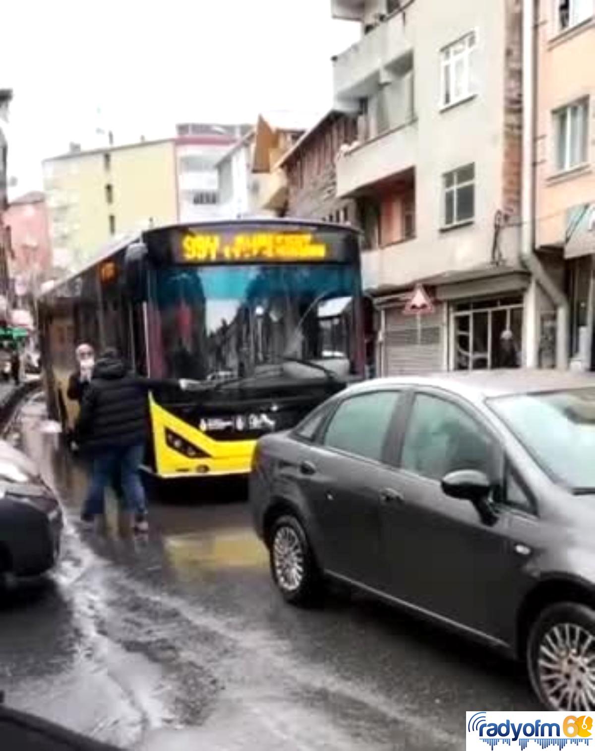 Trafik magandası İETT şoförüne dehşeti yaşattı