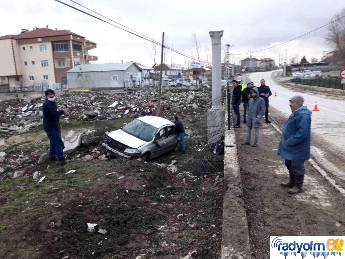 Cenazeye giderken kaza yaptılar: 6 yaralı