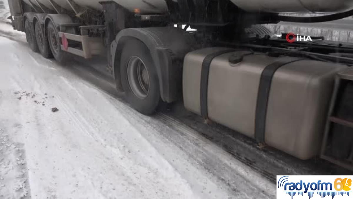 Tokat’ta kar yağışı ve buzlama ulaşımda aksamalara neden oldu