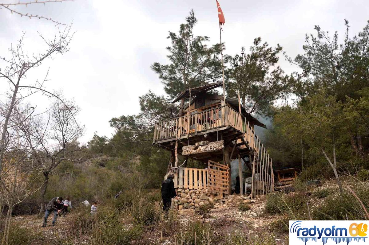 Pandemi döneminde yaptı, doğa ile iç içe stres atıyor