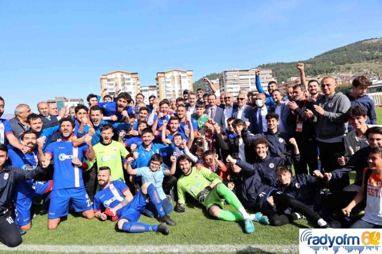 Tokat Belediye Plevne Spor takımı Bal ligine yükseldi