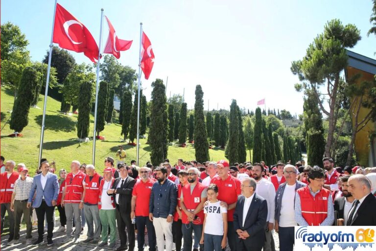 Son dakika! Türk Kızılay, 15 Temmuz şehitlerini andı
