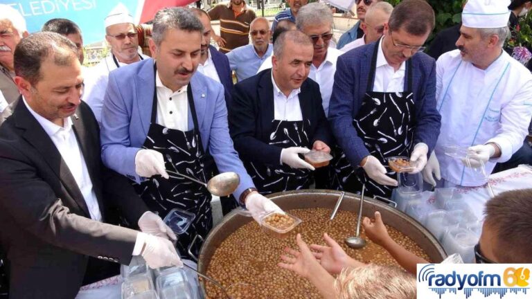 Tokat haberleri! Tokat’ta 10 bin kişiye aşure ikramı