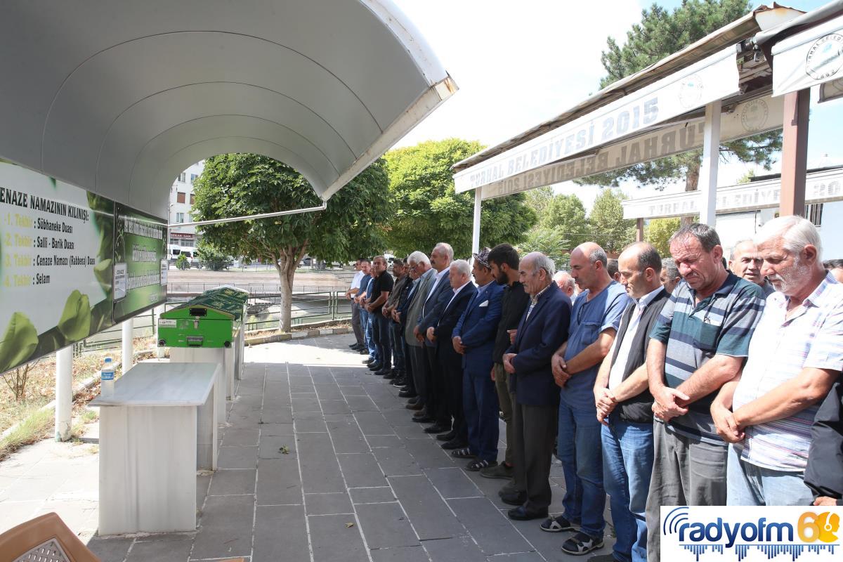 Tokat gündem haberleri: Aynı gün ölen anne ve oğlu Tokat’ta yan yana toprağa verildi