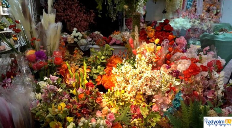 Çin Yapımı Yapay Çiçekler Bangladeş’te Çok Popüler